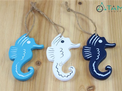 Cá ngựa gỗ treo trang trí CN-01